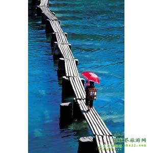【長(zhǎng)沙往返尊惠系列1】：張家界、天子山、鳳凰、韶山、長(zhǎng)沙三晚四日游